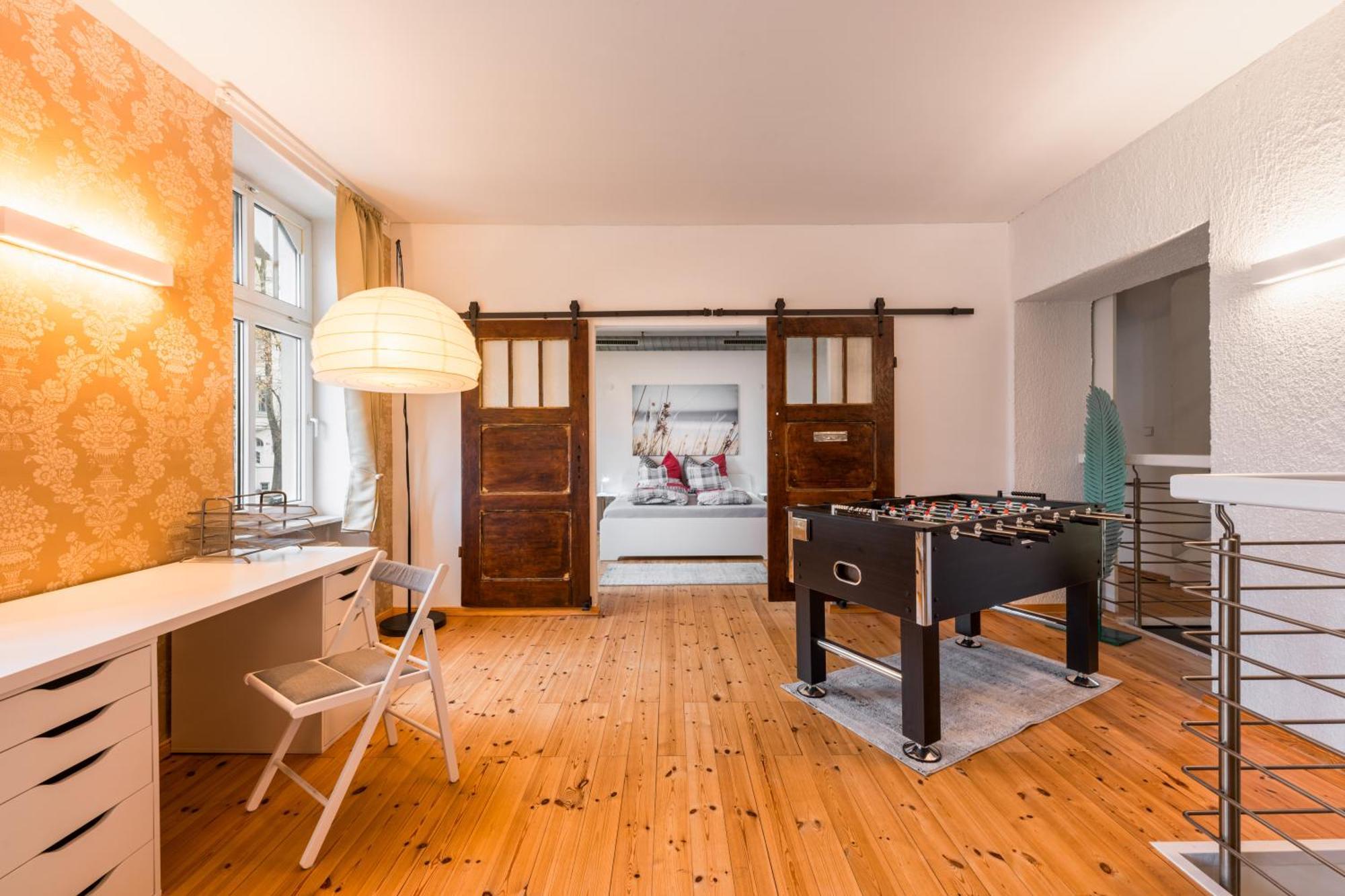 Exklusive Und Grosszuegige Wohnung 140 Qm In Magdeburg Top-Lage Mit Kicker Fuer Bis Zu 8 Personen ภายนอก รูปภาพ
